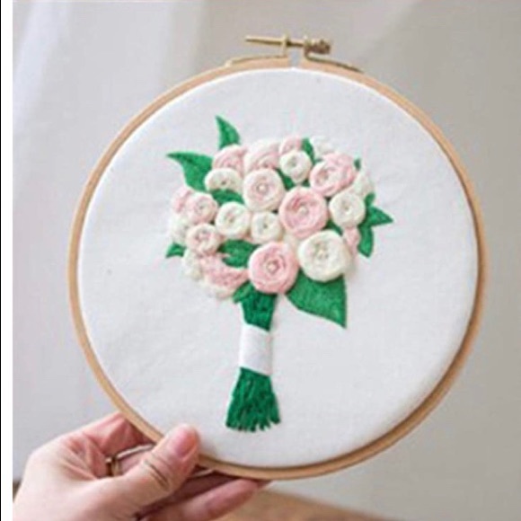 Embroidery/Cross Stitch Hoops - Picture 4 of 4